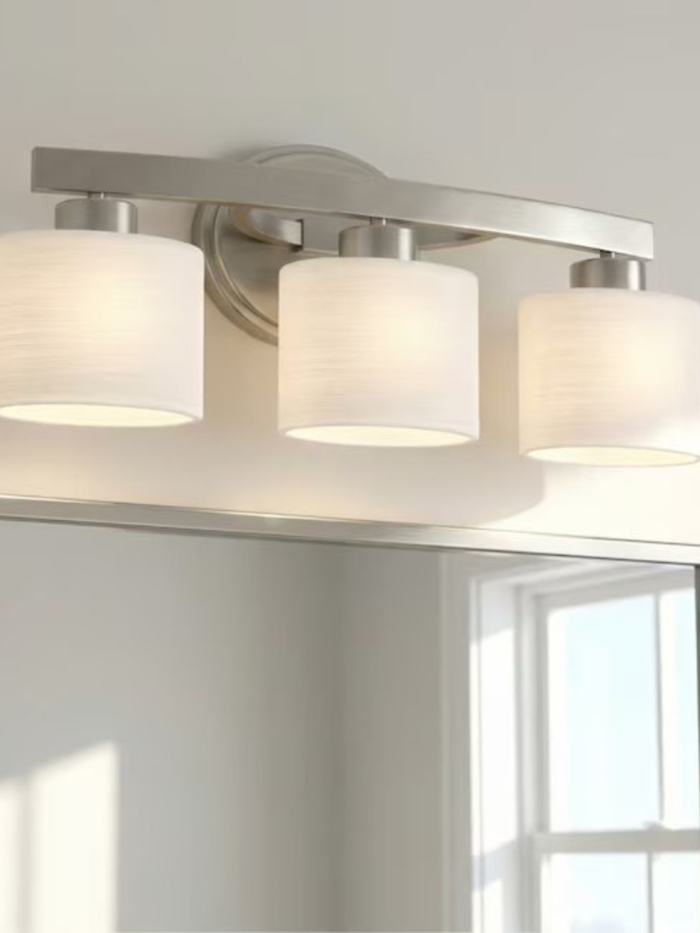 NEW allen + roth Merington 21.5-in 3 Light Transitional Bathroom Vanity light